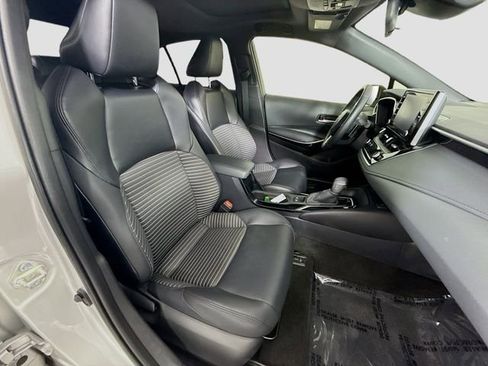 Used 2022 Toyota Corolla XSE FWD image 30