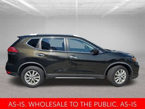 Used 2017 Nissan Rogue SV AWD/4WD image 8