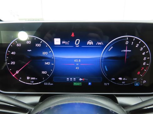 Certified 2026 Mercedes-Benz GLC 350e 4MATIC image 32