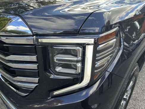 Used 2025 GMC Sierra 1500 SLT image 9
