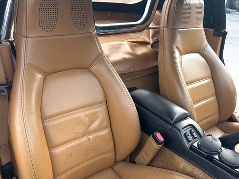 Used 1993 MAZDA MX-5 Miata Limited Edition image 9