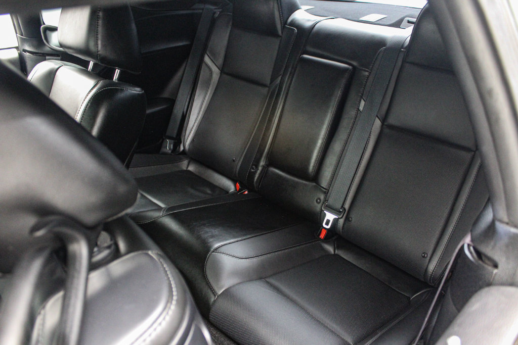 Used 2016 Dodge Challenger R/T RWD image 13