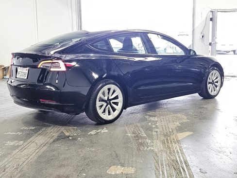 Used 2023 Tesla Model 3 Standard Range RWD image 4