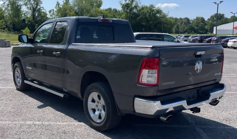 Used 2020 RAM 1500 Big Horn AWD/4WD image 9