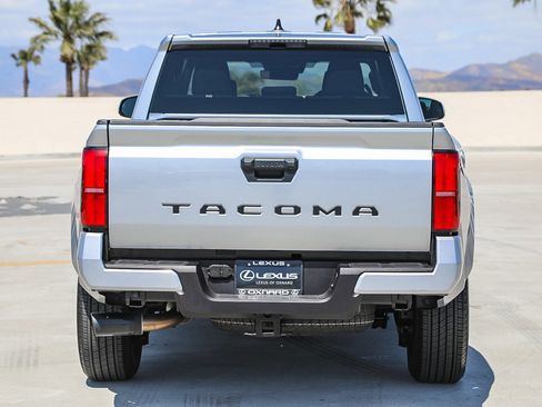 Used 2025 Toyota Tacoma TRD Sport RWD image 6