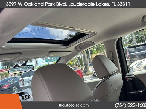 Used 2015 MAZDA MAZDA5 Grand Touring FWD image 34