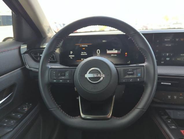 Certified 2025 Nissan Kicks SR FWD image 25