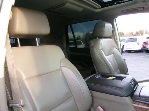 Used 2015 Chevrolet Tahoe LTZ image 31