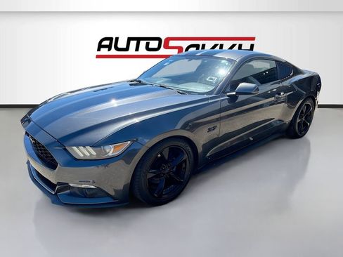 Used 2016 Ford Mustang V6 w/ Equipment Group 051A image 3