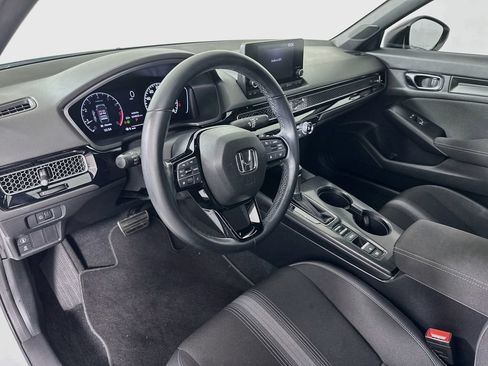 Used 2023 Honda Civic Sport image 9