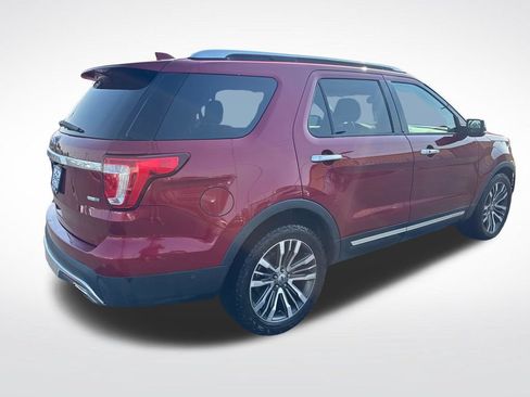 Used 2017 Ford Explorer Platinum AWD/4WD image 5