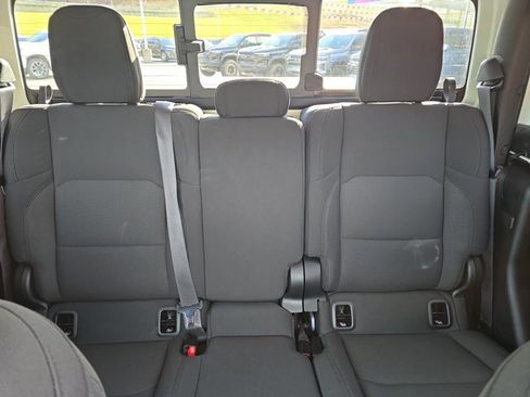 Used 2023 Jeep Gladiator Sport image 25