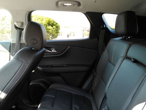 Certified 2023 Chevrolet Blazer LT w/ Midnight/Sport Edition AWD/4WD image 13