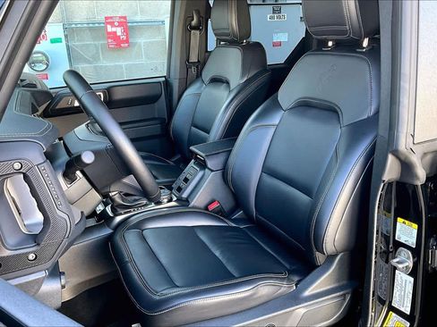 Certified 2025 Ford Bronco Outer Banks image 12