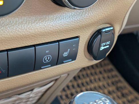 Used 2013 Jeep Wrangler Unlimited Sahara w/ Trailer Tow Group AWD/4WD image 21