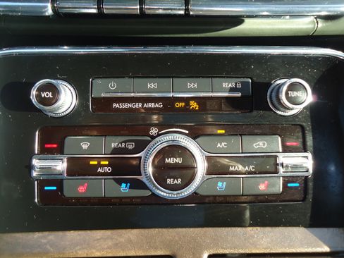 Used 2022 Lincoln Navigator L Black Label AWD/4WD image 13