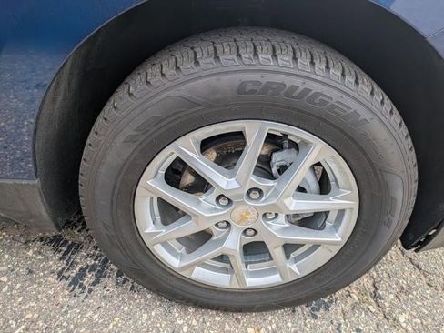 Used 2022 Chevrolet Equinox LT image 23