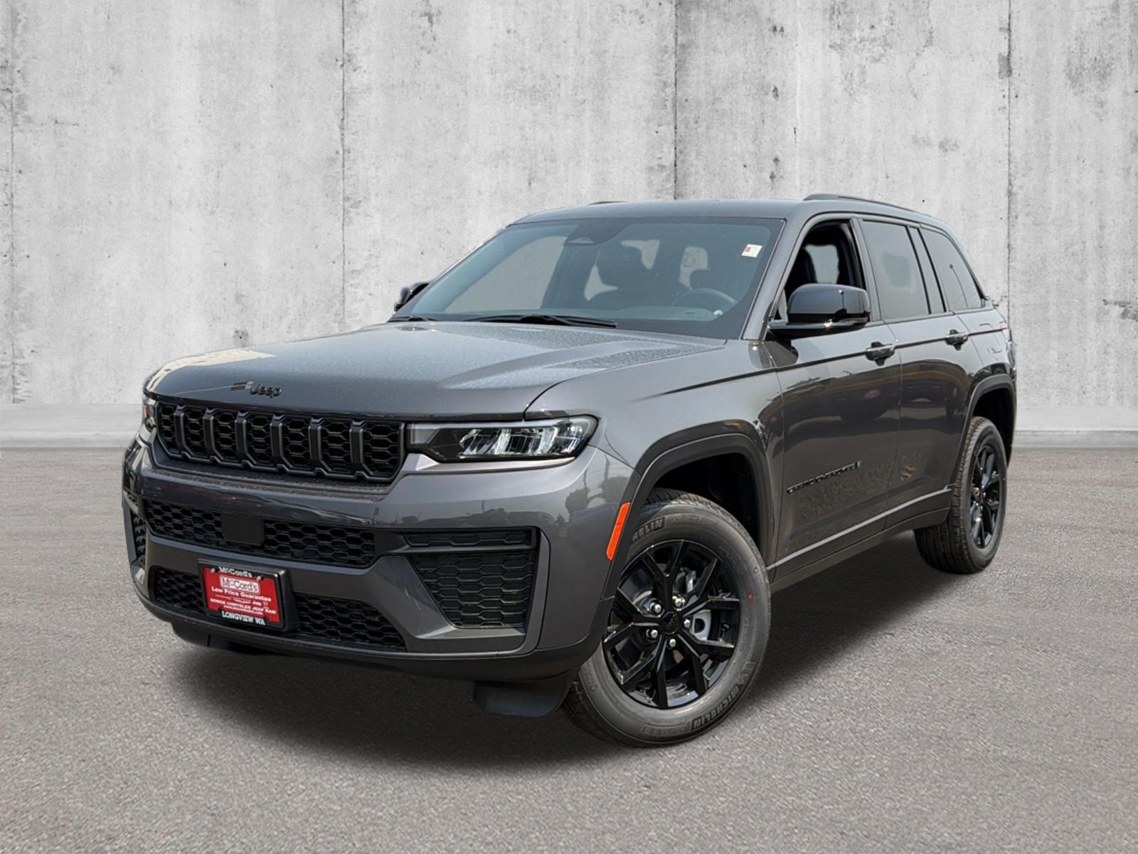 New 2026 Jeep Grand Cherokee Altitude AWD/4WD image 1