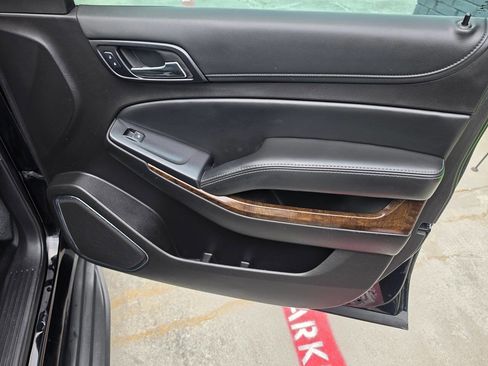 Used 2016 Chevrolet Tahoe 2WD w/ Remote Keyless Entry Package image 28