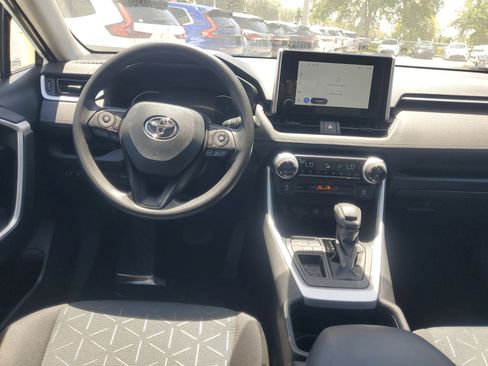 Used 2025 Toyota RAV4 XLE w/ Convenience Package FWD image 11