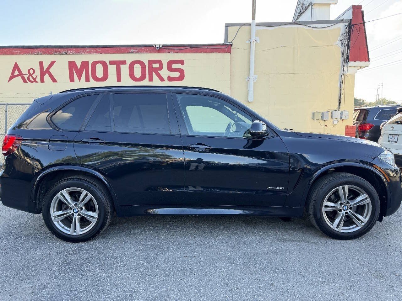 Used 2014 BMW X5 xDrive35i AWD/4WD image 9