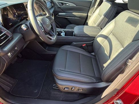 New 2026 Chevrolet Traverse LT FWD image 13