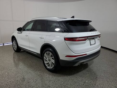 Certified 2022 Lincoln Corsair FWD image 4