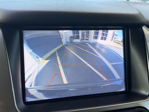 Used 2018 Chevrolet Tahoe Premier w/ RST Edition AWD/4WD image 24