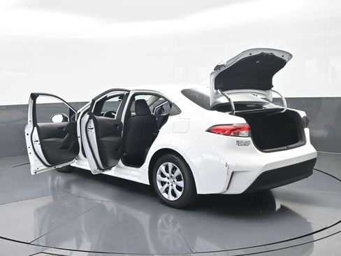 Used 2023 Toyota Corolla LE FWD image 67