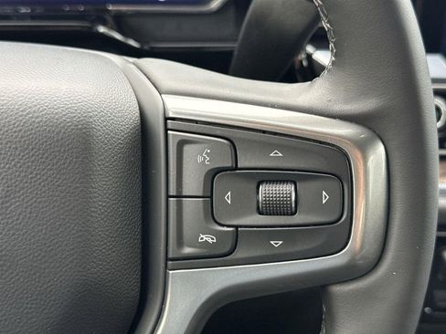 Used 2025 Chevrolet Silverado 1500 LT image 34