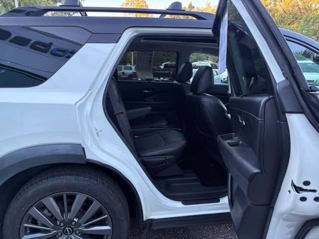 Used 2022 Nissan Pathfinder SL w/ SL Premium Package AWD/4WD image 27