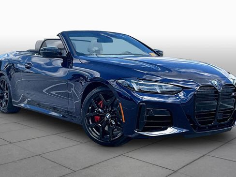 Used 2026 BMW M440i Convertible w/ Premium Package RWD image 3