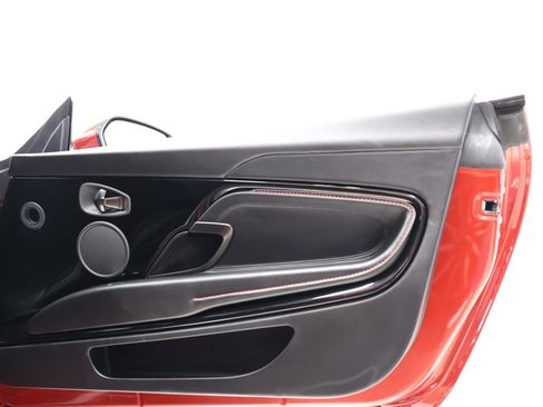 Used 2018 Aston Martin DB11 V12 RWD image 58