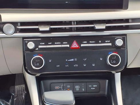 Used 2025 Hyundai Tucson SEL FWD image 15