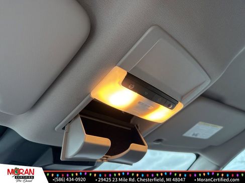 Used 2023 Nissan Rogue S image 19