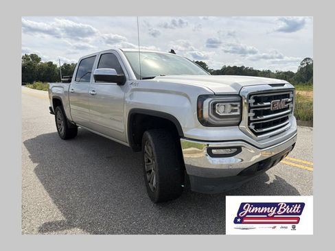 Used 2018 GMC Sierra 1500 SLT AWD/4WD image 1