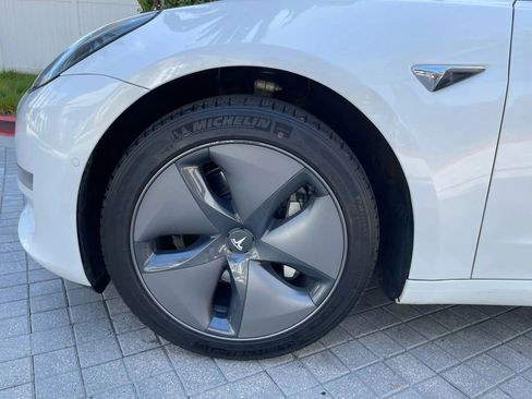 Used 2020 Tesla Model 3 Standard Range Plus RWD image 35