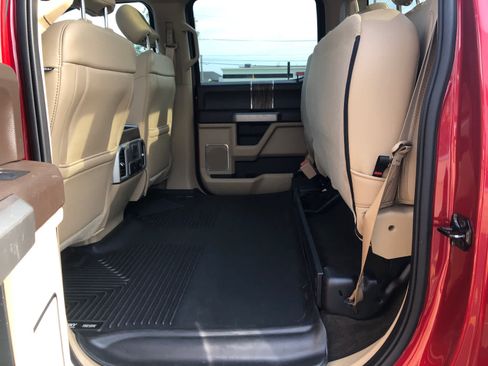 Used 2020 Ford F150 Lariat w/ Equipment Group 502A Luxury AWD/4WD image 30