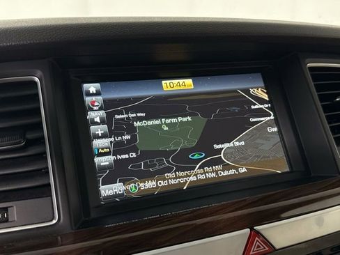 Used 2015 Hyundai Genesis 3.8 w/ Option Group 02 image 17