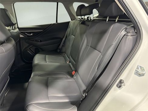 Certified 2022 Subaru Outback Limited image 30
