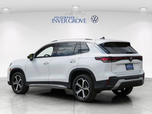 New 2026 Volkswagen Tiguan SE AWD/4WD image 3