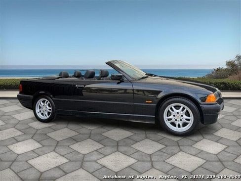Used 1999 BMW 323i Convertible RWD image 2
