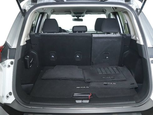 Certified 2023 Nissan Rogue SV AWD/4WD image 30