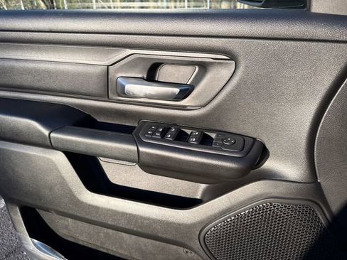 New 2026 RAM 1500 Express AWD/4WD image 29