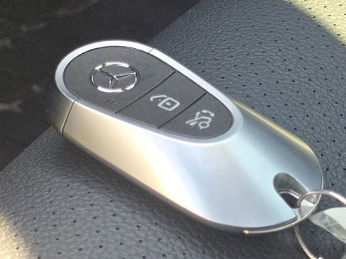 Used 2023 Mercedes-Benz C 300 4MATIC Sedan image 36