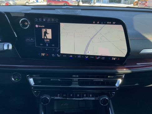 New 2026 Chevrolet Traverse RS w/ LPO, Floor Liner Package image 40