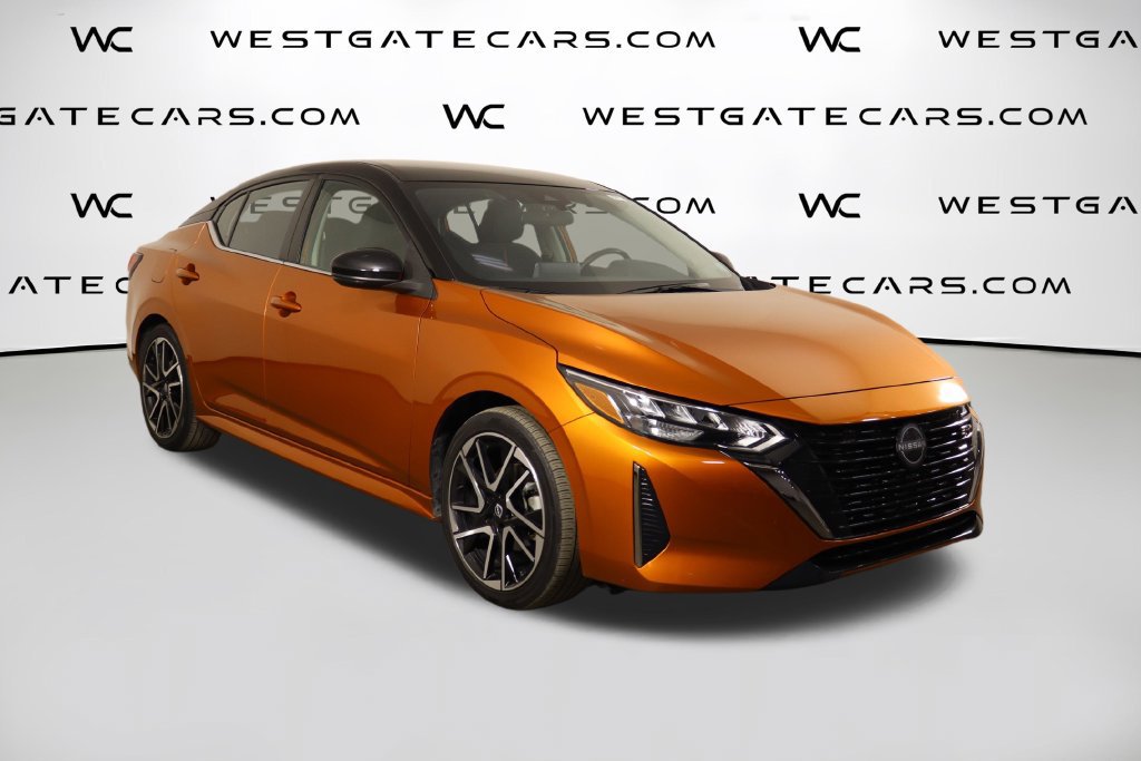 Used 2025 Nissan Sentra SR FWD image 40