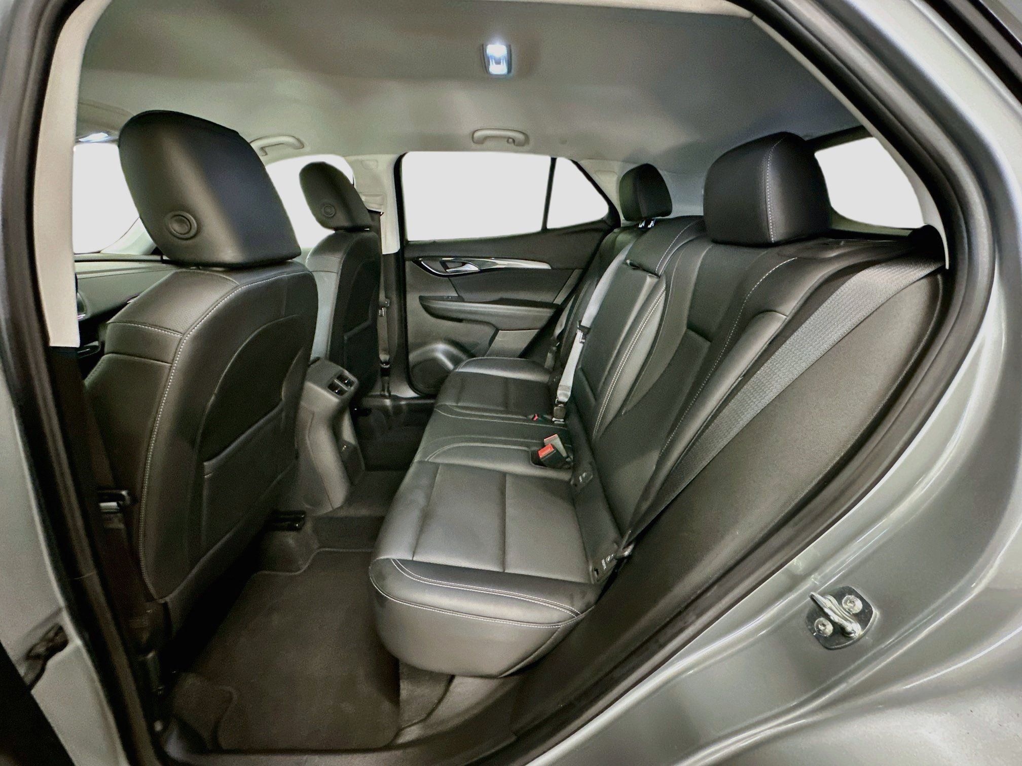 Used 2024 Buick Envision Preferred AWD/4WD image 29