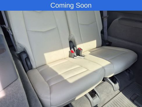 Used 2024 Cadillac XT6 Premium Luxury AWD/4WD image 16