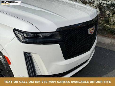Used 2024 Cadillac Escalade Sport Platinum image 13
